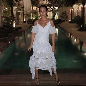 Elegant White Floral Dress